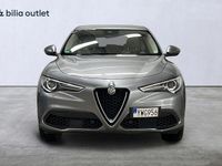 Begagnad Alfa Romeo Stelvio Super 280 HK (205 kW) 2017 Grå SUV