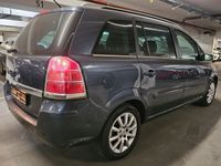 begagnad Opel Zafira 1.6 7-Sits, PDC, Levereras Ny Bes & Servad