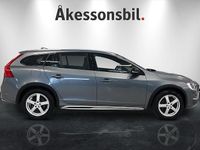 Begagnad Volvo V60 CC Summum 190 HK (139 kW) 2016 Grå Kombi
