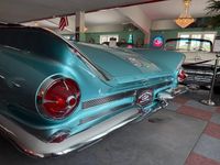 Begagnad Buick Electra 225 325 HK (239 kW) 1960 Grönmetallic Cab