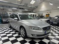 Begagnad Volvo V70 Momentum 181 HK (133 kW) 2014 Silver Kombi