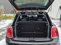 Begagnad Mini Cooper 136 HK (100 kW) 2015 Safirsvart metallic Halvkombi