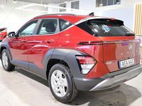 Begagnad Hyundai Kona Essential 120 HK (88 kW) 2023 Röd SUV