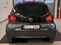 begagnad Toyota Aygo 5-dörrar 1.0 VVT-i Manuell, 68hk, låga Mil, AUX