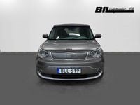 Begagnad Kia Soul EV 80 kW (110 HK) 2016 /im/titanium silver SUV