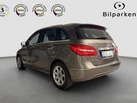 Begagnad Mercedes B180 109 HK (80 kW) 2013 Grå Minibuss