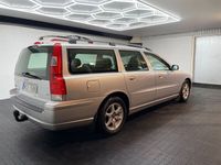 begagnad Volvo V70 2.4 Momentum Euro 4