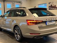 begagnad Skoda Superb iV Kombi 1.4 Plug-in Hybrid Aut Se Spec SportLi