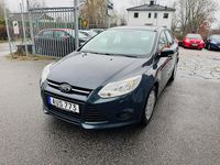 Begagnad Ford Focus 105 HK (77 kW) 2014 Grå Kombi