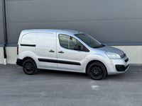 begagnad Citroën Berlingo 1,6 HDi Välvårdad Apple Carplay Värmare