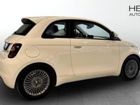 Begagnad Fiat 500e Icon 86 kW (118 HK) 2022 Vit Halvkombi