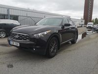 Begagnad Infiniti Fx35 307 HK (225 kW) 2010 Brun