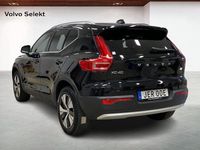 Begagnad Volvo XC40 Core 214 HK (157 kW) 2023 Svart SUV