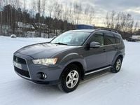Begagnad Mitsubishi Outlander 177 HK (130 kW) 2011