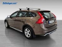 Begagnad Volvo V60 CC Summum 190 HK (139 kW) 2017 Kombi