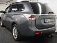 begagnad Mitsubishi Outlander 2.2 Di-D 4WD Automat 7-sits 2013, SUV