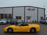 Begagnad Chevrolet Corvette C5 355 HK (261 kW) 2004 Gul Cab
