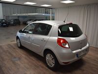 begagnad Renault Clio Halvkombi 1.2 (75hk) Ny Kamrem *5770 mil*