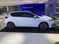 begagnad Toyota Auris 1.2 Turbo Multidrive 116hp AUT