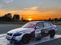 Begagnad BMW 325 218 HK (160 kW) 2005 Grå Sedan