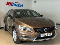 Begagnad Volvo V60 CC Momentum 150 HK (110 kW) 2015 Brun Kombi