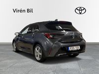 begagnad Toyota Corolla 1.8 Hybrid Executive, Vinterhjul