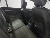 begagnad BMW 320 D xDrive Sport Line Drag 17" LM 2018, Kombi