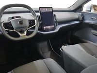 Begagnad Volvo EX30 Core 202 kW (275 HK) 2024 Vit SUV