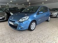 Begagnad Renault Clio R.S. 75 HK (55 kW) 2010 Blå Halvkombi