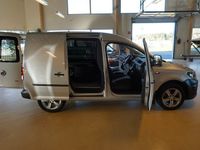 begagnad VW Caddy Skåp TDI 150 hk DSG Drag Värmare