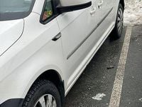 Begagnad VW Caddy Maxi Life Life 102 HK (75 kW) 2019 Minibuss