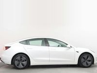 begagnad Tesla Model 3 Long Range AWD Autopilot Drag Pano V-Hjul