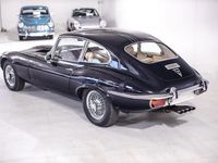 Begagnad Jaguar E-Type 276 HK (202 kW) 1971 Mörkblå Sportkupé