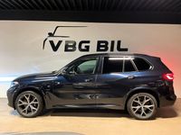 begagnad BMW X5 xDrive45e iPerformance M Sport Pano Cockpit SESPEC*