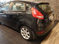 begagnad Ford Fiesta 5-dörrar 1.6 TDCi Euro 4 0 2009, Halvkombi