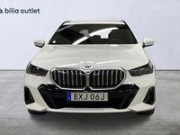 Begagnad BMW 530 M Sport 299 HK (219 kW) 2025 Vit Kombi