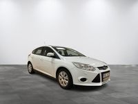 Begagnad Ford Focus Trend 95 HK (69 kW) 2012 Vit Halvkombi