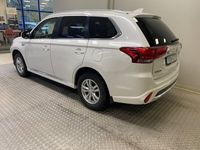 begagnad Mitsubishi Outlander P-HEV 2.0 Hybrid 4WD business