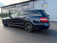 Begagnad Mercedes E220 170 HK (125 kW) 2011 Mörkblå (blå) Kombi