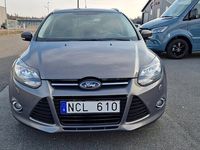 begagnad Ford Focus Kombi 1.0 EcoBoost Nyservad/kamrem Ny-bes