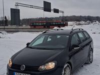 Begagnad VW Golf VI 105 HK (77 kW) 2010 Halvkombi