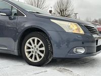 Begagnad Toyota Avensis Business Edition 152 HK (111 kW) 2010 Blå Kombi