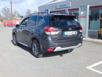 begagnad Subaru Forester e-Boxer Lineartronic Euro 6 Summit