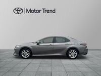 Begagnad Toyota Camry Hybrid Executive 220 HK (161 kW) 2023 Silver Sedan