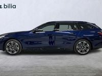Begagnad BMW i5 M Sport 289 kW (394 HK) 2026 Blå Kombi