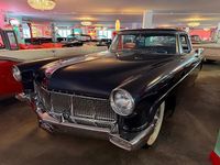 Begagnad Lincoln Continental 286 HK (210 kW) 1956 Mörkblåmetallic