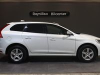 Begagnad Volvo XC60 R-Design 181 HK (133 kW) 2013 Vit SUV