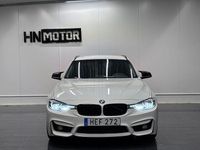 Begagnad BMW 320 Sport Line 190 HK (139 kW) 2015 Vit Kombi