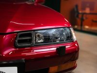 Begagnad Honda Prelude SE 133 HK (97 kW) 1992 Mörkröd Sportkupé