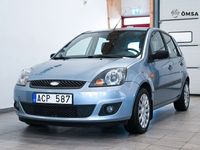 begagnad Ford Fiesta 5-dörrar 1.3 Nyservad AUX 69hk